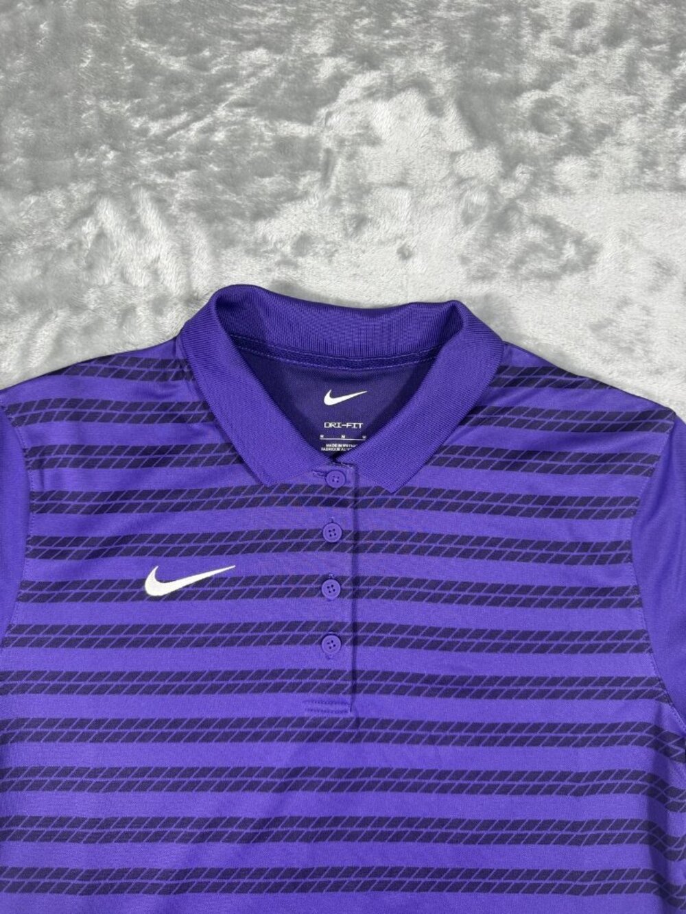 New Nike Dri-FIT Polo Shirt Women's Medium Purple Striped Football FJ9573 546 - Picture 2 of 14